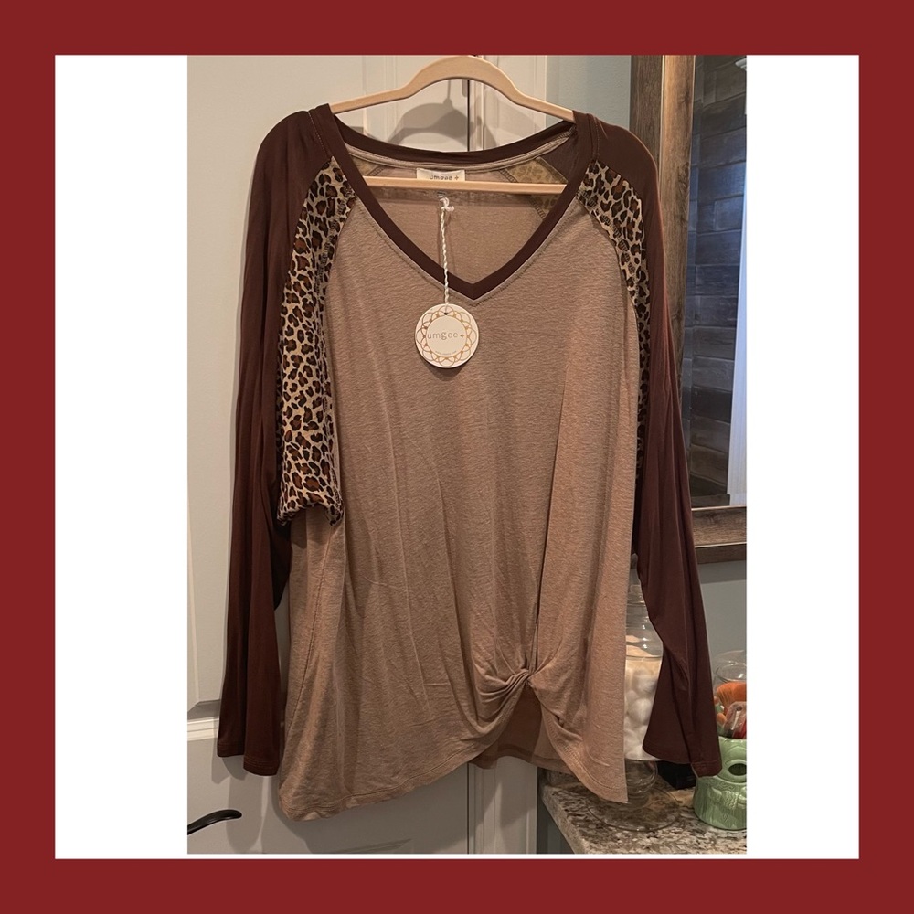 Unfree Long Sleeve shirt leopard print trim sz 1XL